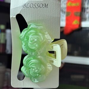 Blossom Green Rose Hair Clip